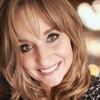 Maria Paula González