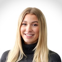 Christina Pfezer