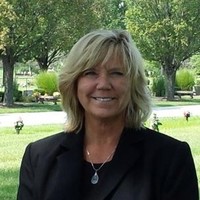 Theresa Mackie
