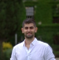 Hakan Özer