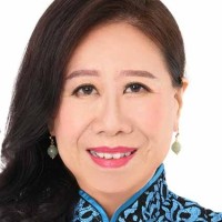 Linda Lim