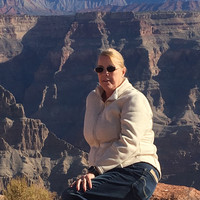 Karen Helie