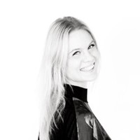 Anna Stube Holst