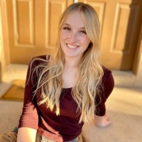 Julia Clark