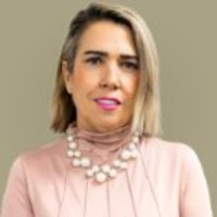 Dr Tracy Roake