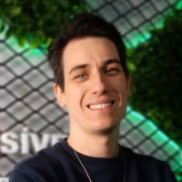 Marco Á.
