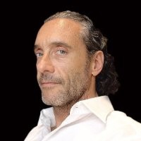 Roberto C.