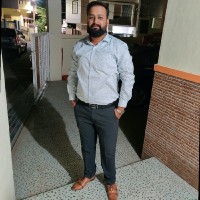 Hashim Khan