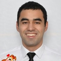 Наим Якубов