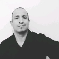 Roberto Pinares