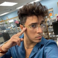 Carlos D Hernandez