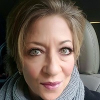 Laurie McNicholas