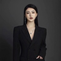 弓美玲