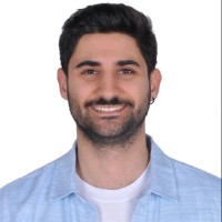Ömer Uğur Üci̇