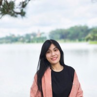 Thùy Trang Lã