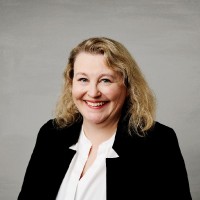 Kelly Odermott, Cia
