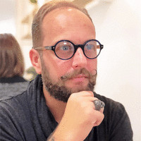 Devid M