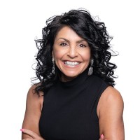 Lucrezia Moore