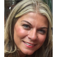 Kerri Ellis-Greaves