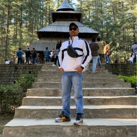 Vicky Sharma