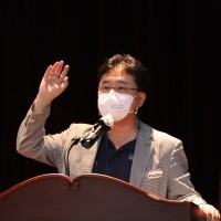 Eunseok Kim