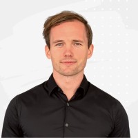 Jakob Larsson Stern, Mba