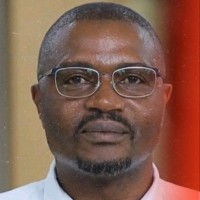 Zadock Ambundo