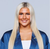 Ellie Hexum