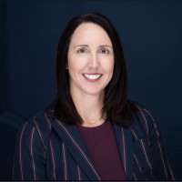 Stephanie Clark, Cem