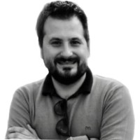 Julio Lago