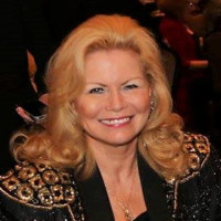 Dr. Valerie Carson Bryan