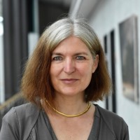 Dr. Carolin Jacob-Wiggers