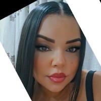 Nayla Barcelos