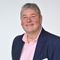 Gordon Thomas