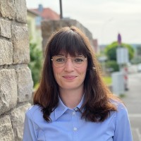 Nina Schmale