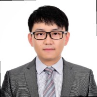 Zihang Zhu