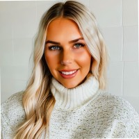 Mia Craven