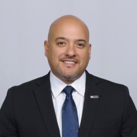 ROBERT GIL