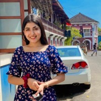Sarah Khan
