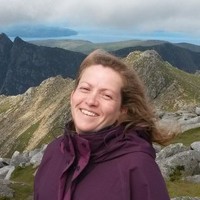 Suzanne Adams