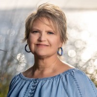 Tracey Simmons