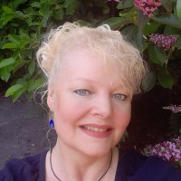 Henriëtte Van Lente