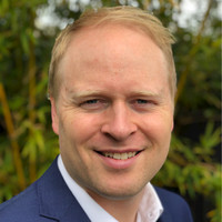 Mr Alex Nicholls Frcs(Tr Orth)