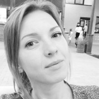 Анна Лопатнева