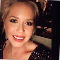 Roberta Fox