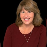 Eva Burns, Broker Your Chicagoland Residential Realestate Specialist