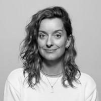 Véronique Travers