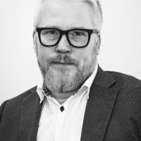Tomas Larsson