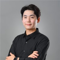 K (Kyoung-Il) Moon