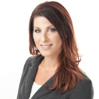 Dana Saracione